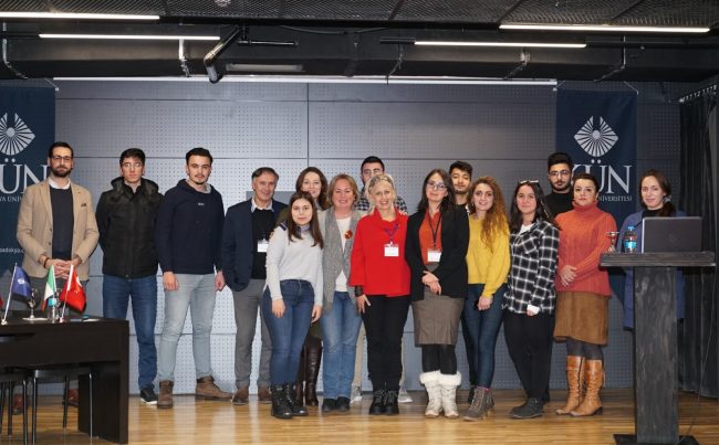 “Tarihi Eserlere Uygun Malzemelerle Dokunmak” Çalıştayı  